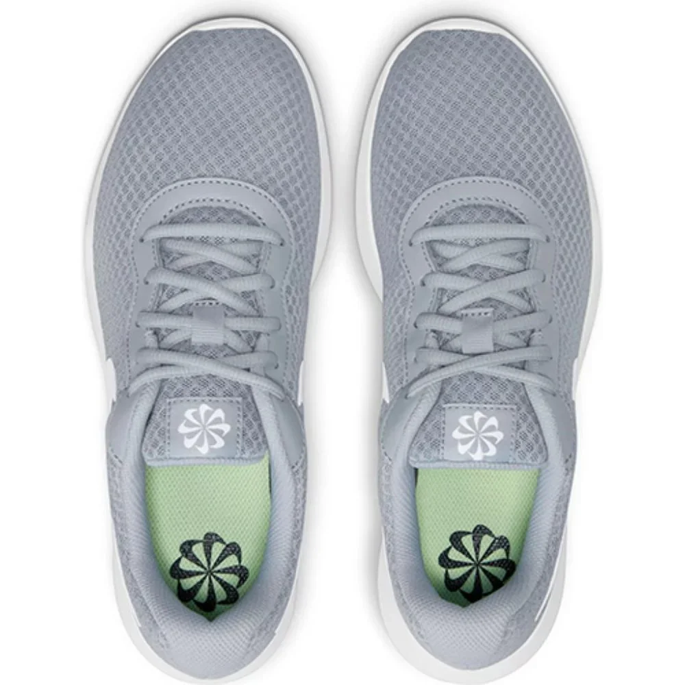 Nike Tanjun Women's Running Shoes - Picture 12 of 14